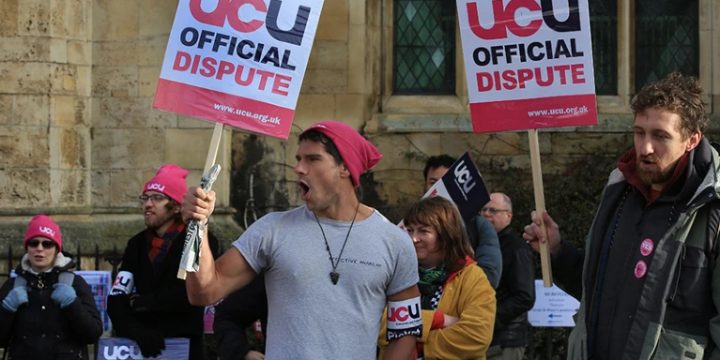Huelga en las universidades británicas